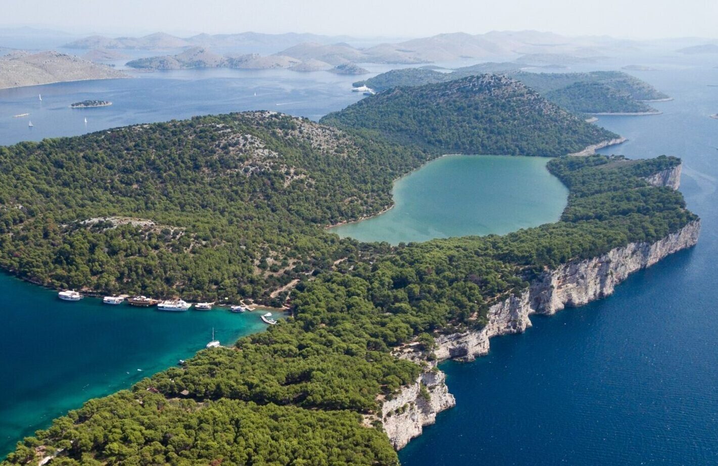 Aerial,View,Of,Telascica,Nature,Park,And,Slano,Lake,In https://www.p-nautica.hr/wp-content/uploads/2023/11/kornati_cut-scaled-e1701270987607.jpg